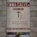 Tomb Emma CalvÃ©, Milau