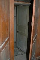 door to the isoloir