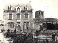 Saunière (right) and Dénarnaud posing in front of the Villa Bethania