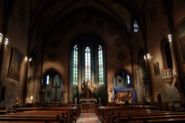 Notre Dame de Marceille, interior